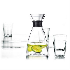 Bestil Eva Solo karaffel derypfri 1,0 liter med drikkeglas