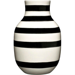 køb en vase i sort hvid stil